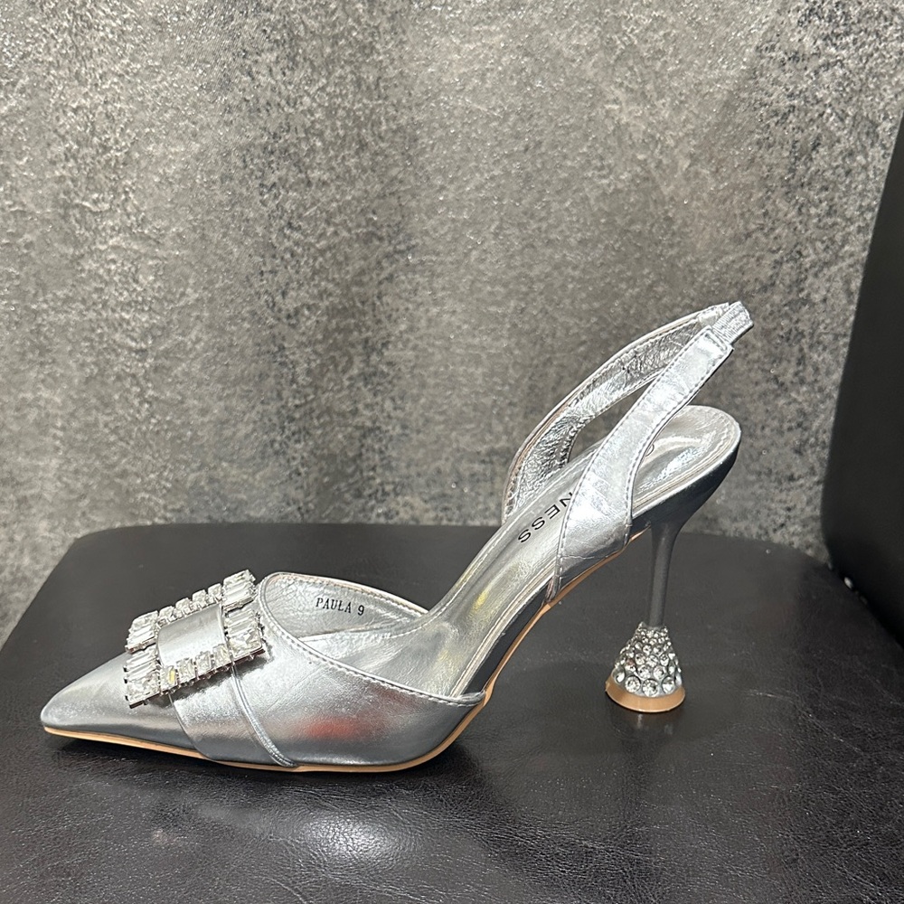 Jessica Simpson Silver Slingback Heels with Rhinestone Buckle